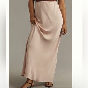 Nwt the tilda pink Cream Maxi Skirt